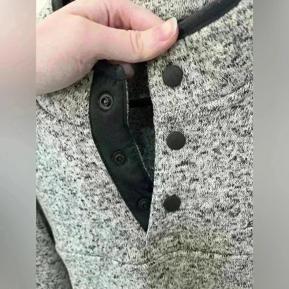 Eddie Bauer Grey pullover fleece sweatshirt - Picture 3 of 7